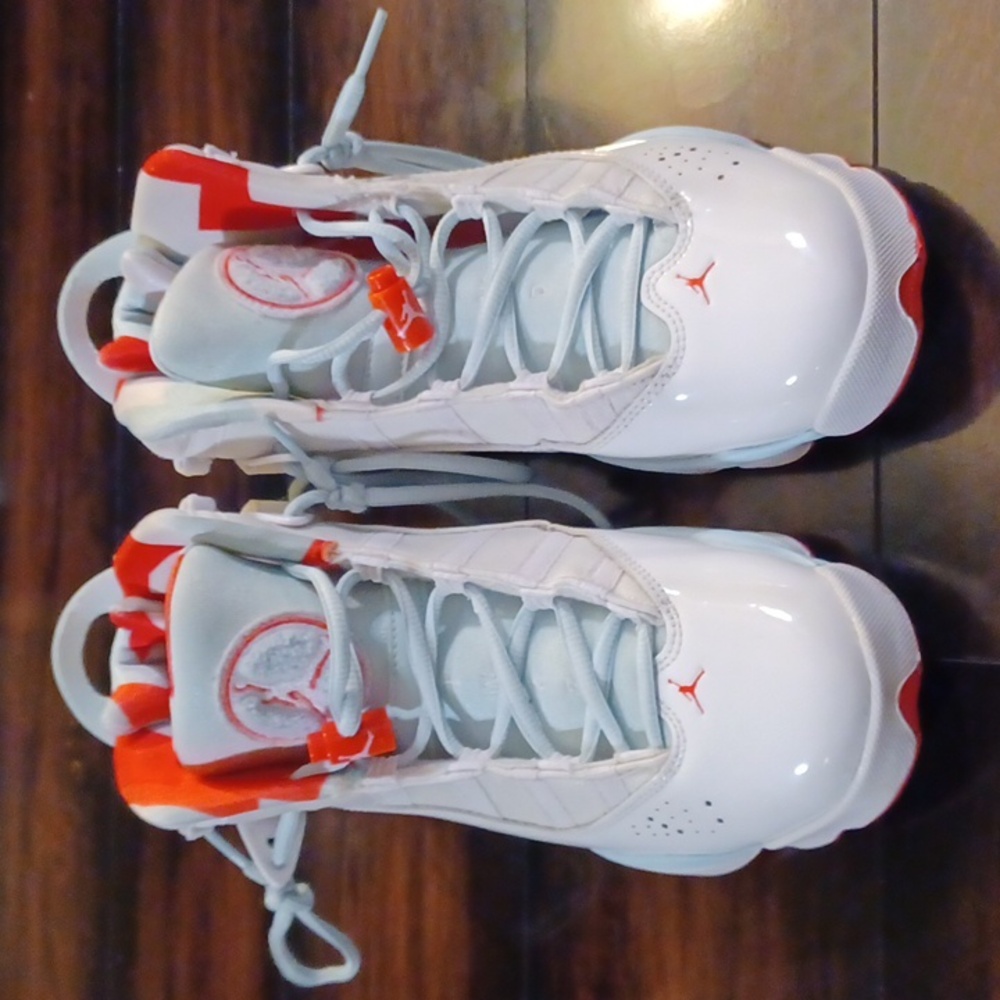 Boys Air Jordans Nike White, Powder Blue, Red Size 7 Youth or Women's 8.5-9